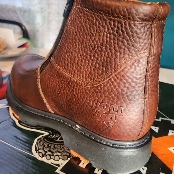 Work boots - Picture 6 of 7